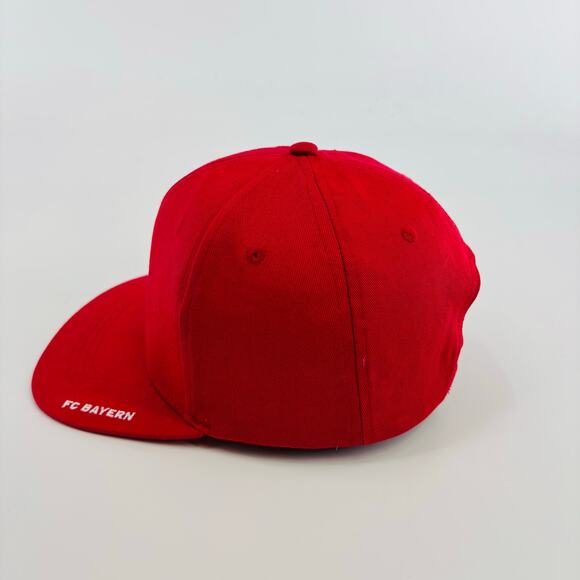 FC Bayern Munich Hat Cap Snapback Mens Red Soccer Football Adjustable - Picture 3 of 7